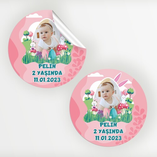 Tavşan Kız Temalı Yuvarlak Doğum Günü Etiketi