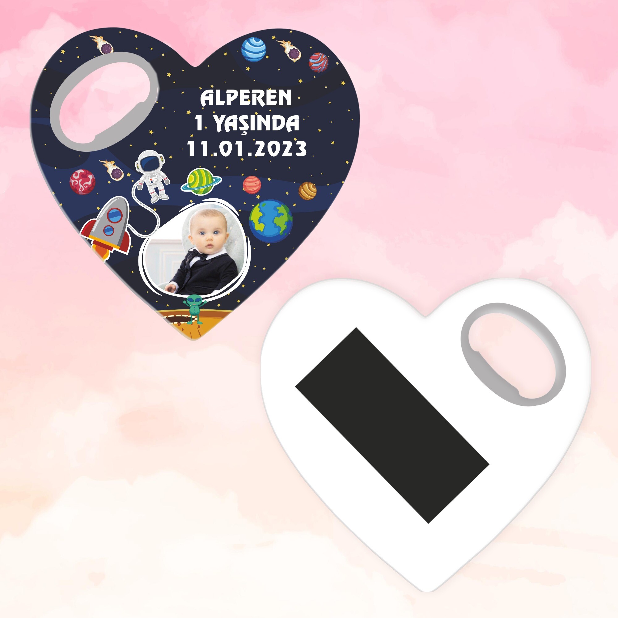 Uzay Temalı Açacaklı Kalp Magnet
