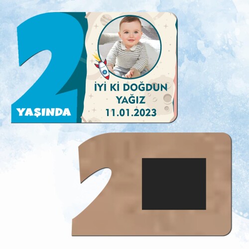Roket Temalı 2 Yaş Mavi Rakam Ahşap Magnet