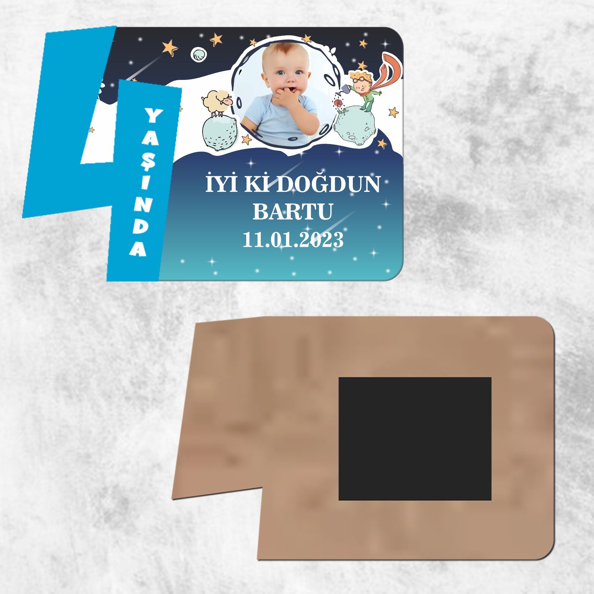 Küçük Prens 4 Yaşında Ahşap Mavi Yazılı Magnet