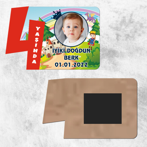 Prens Tasarım 4 Yaş Çocuk İçin Kırmızı Ahşap Magnet Hatırası