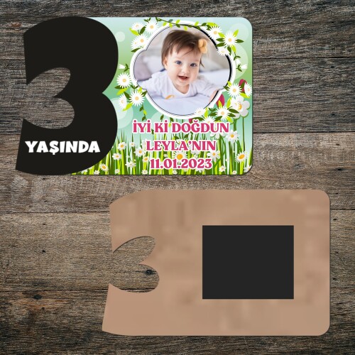 Papatya ve Laleli 3 Rakamlı Hatıra Magnet Siyah