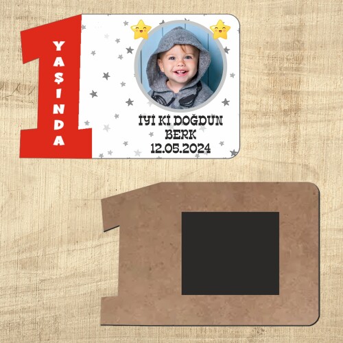 Star Temalı Kırmızı Rakamlı 1 Yaş Ahşap Magnet
