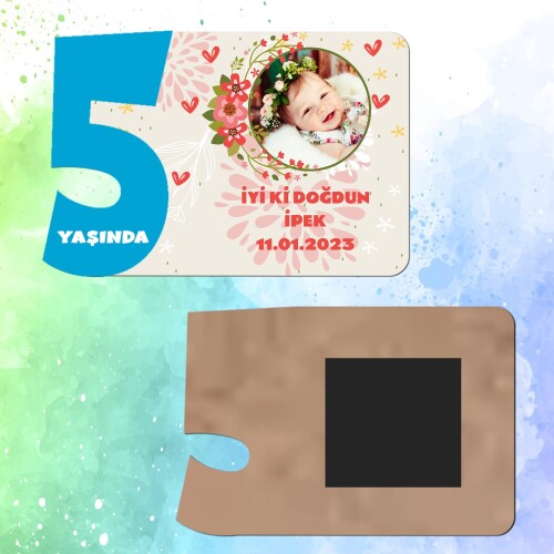 Çiçekli 5 Yaşında Erkek Çocuk Magnet Ahşap