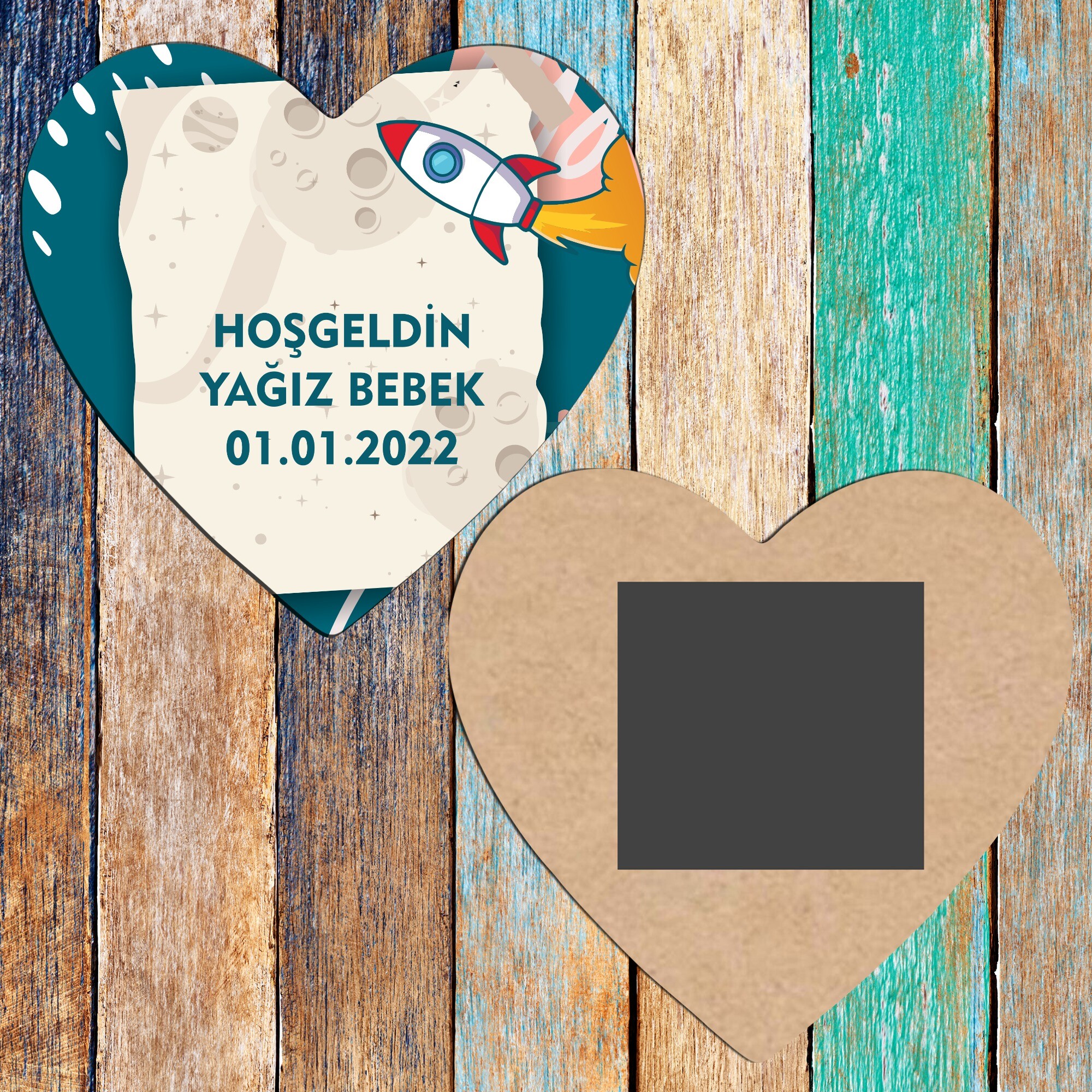 Roket Temalı Ahşap Kalp Magnet