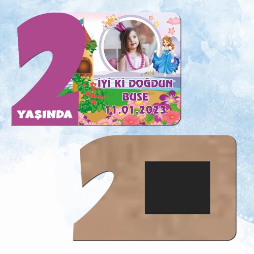 Prenses Tasarım Mor Rakam 2 Yaşında Ahşap Hediye Magnet