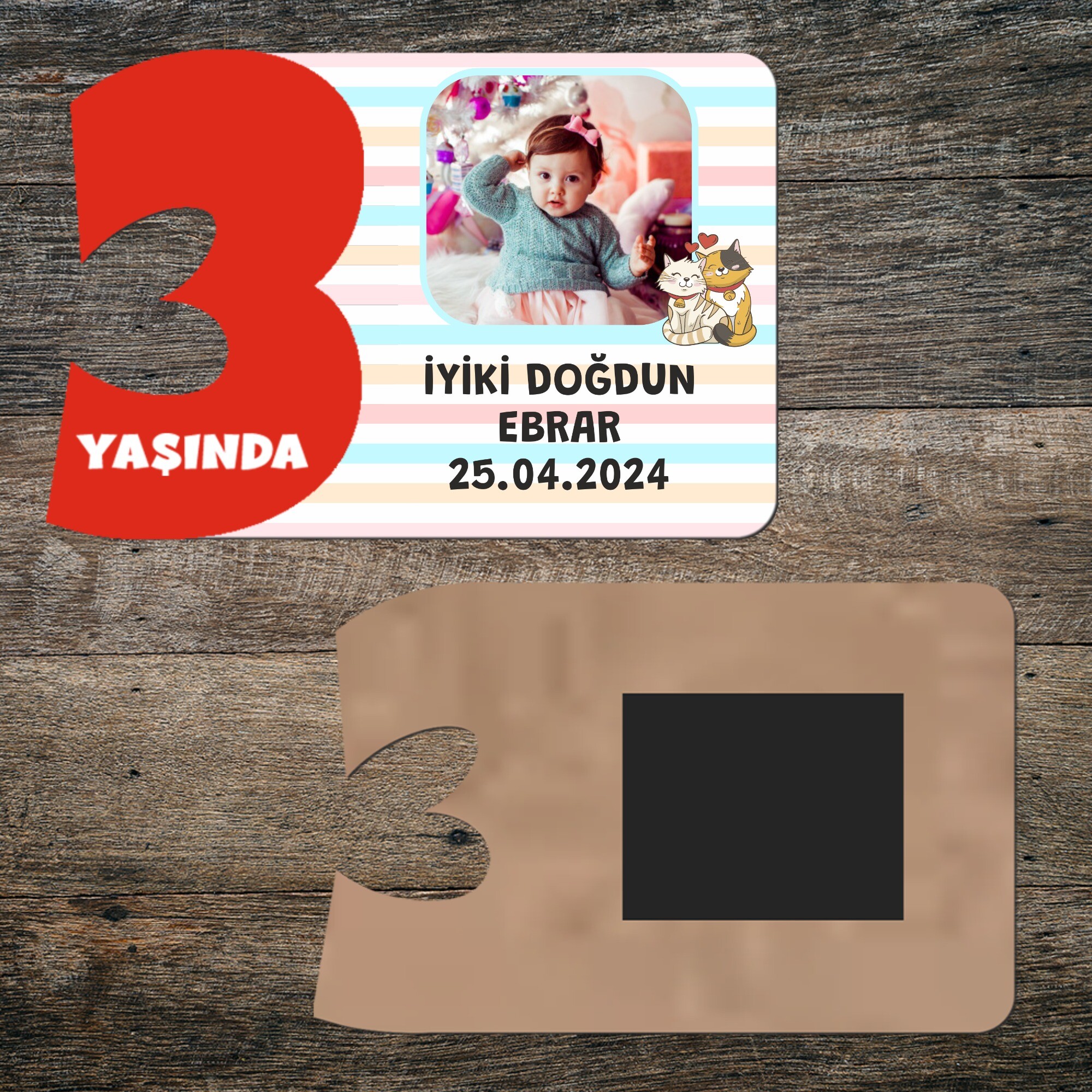 Sevimli Kediler 3 Yaşında Kırmızı Rakamlı Yaş Magneti