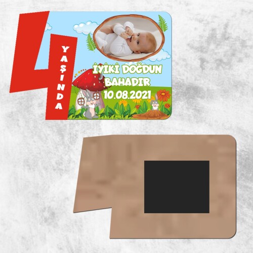 Sevimli Tavşan 4 Yaş Çocuk İçin Kırmızı Ahşap Magnet Hatırası