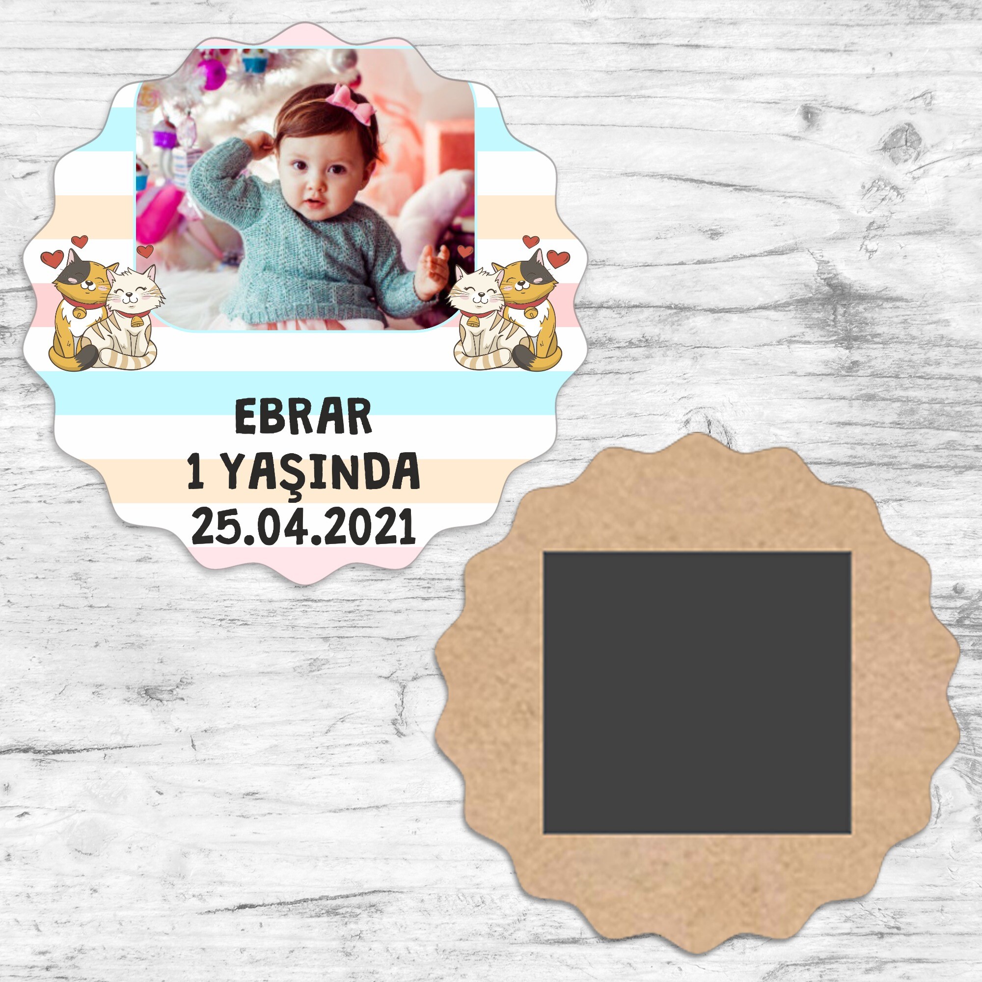 Sevimli Kediler Dalgalı Ahşap Yaş Magneti