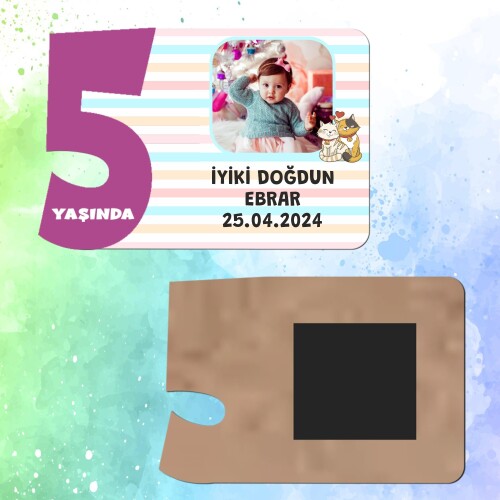 Sevimli Kediler Mor Rakamlı 5 Yaşında Magnet Ahşap