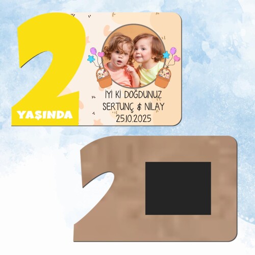 İkiz Bebek 2 Yaş Sarı Rakam Doğum Günü Magneti