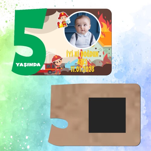 İtfaiyeci Çocuk Yeşil Rakamlı Ahşap 5 Yaşında Magnet