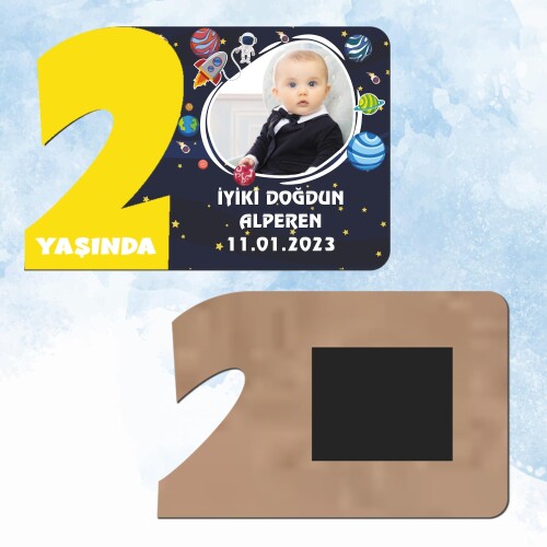 Uzay Temalı 2 Yaş Sarı Rakam Doğum Günü Magneti