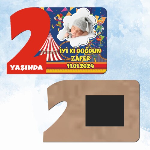 Palyaço Temalı Kırmızı 2 Yaşında Ahşap Mıknatıslı