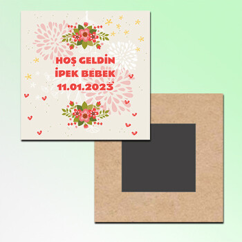 Çiçekli Hoşgeldin Bebek Kare Ahşap Magnet