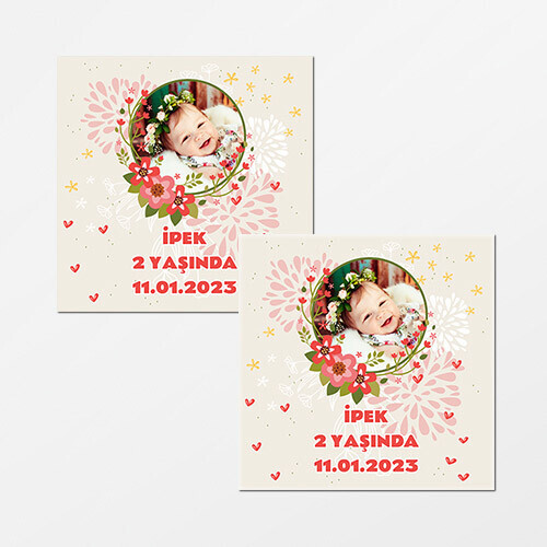 Çiçekli Kare Doğum Günü Sticker