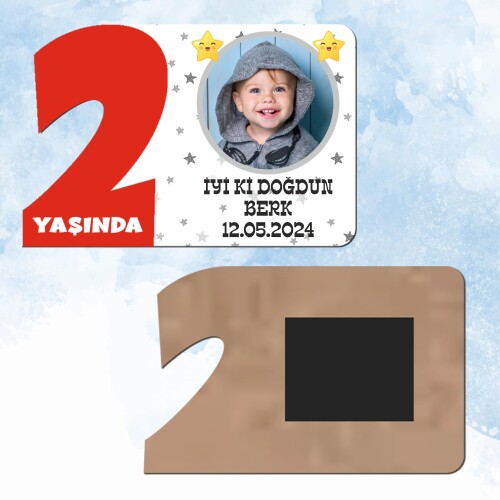 Star Temalı Kırmızı 2 Yaşında Ahşap Mıknatıslı