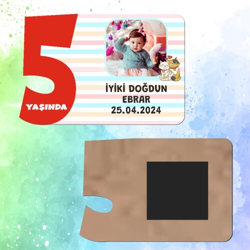 Sevimli Kediler 5 Yaş İçin Ahşap Magnet Kırmızı Model