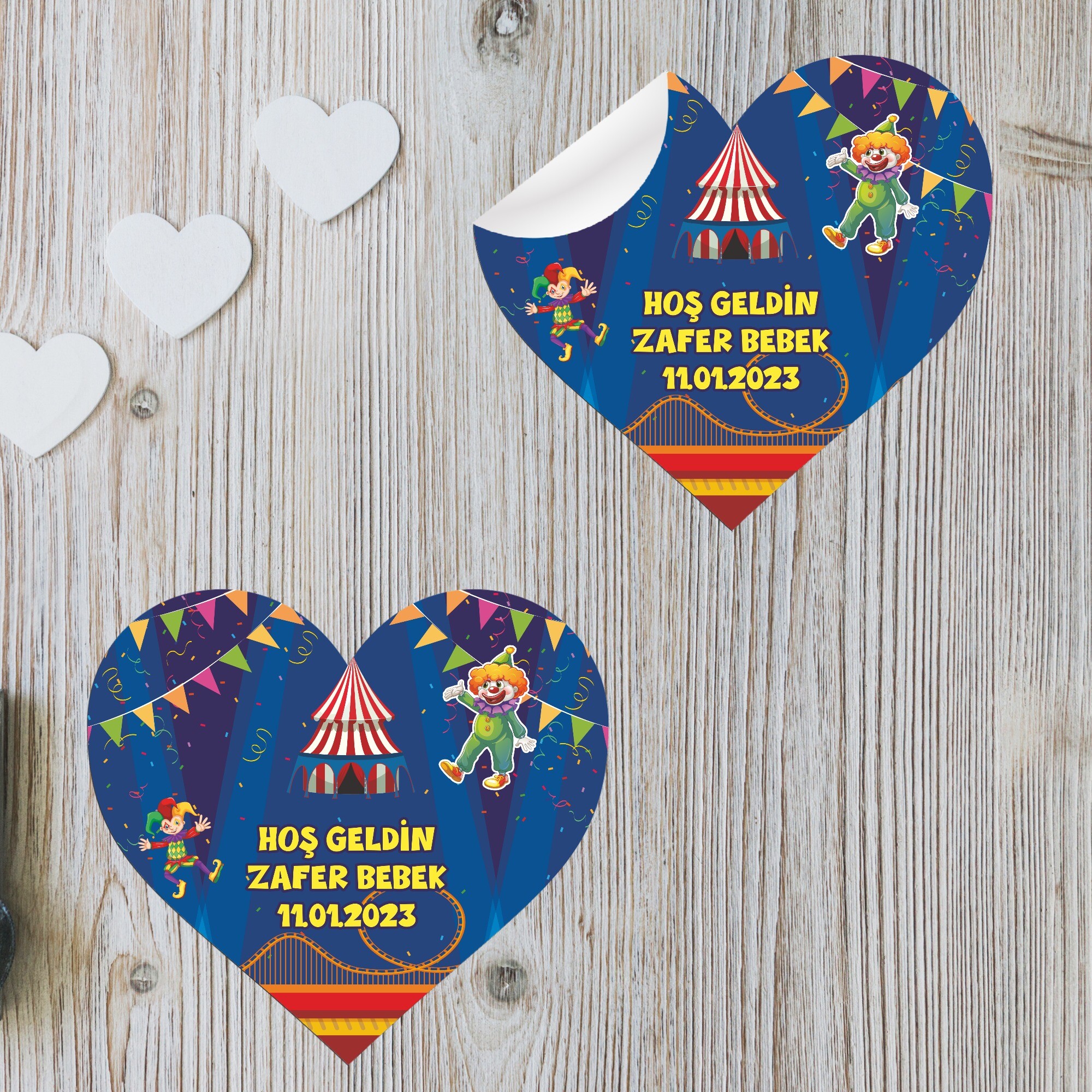 Palyaço Temalı Kalp Şeklinde Sticker Etiket