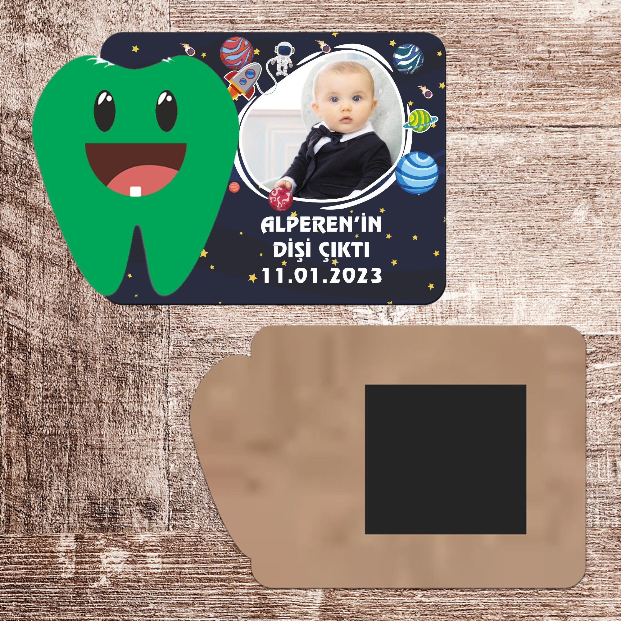 Uzay Temalı Artık Isırabilirim Magnet Ahşap Yeşil