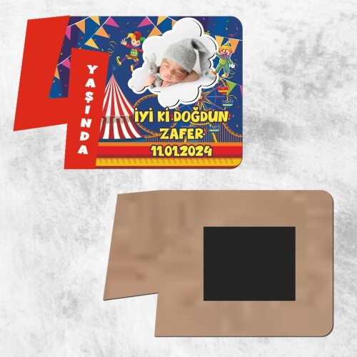 Palyaço Temalı 4 Yaş Çocuk İçin Kırmızı Ahşap Magnet Hatırası