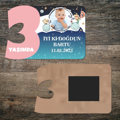 Küçük Prens 3 Yaş İçin Pembe Rakamlı Yaş Magneti