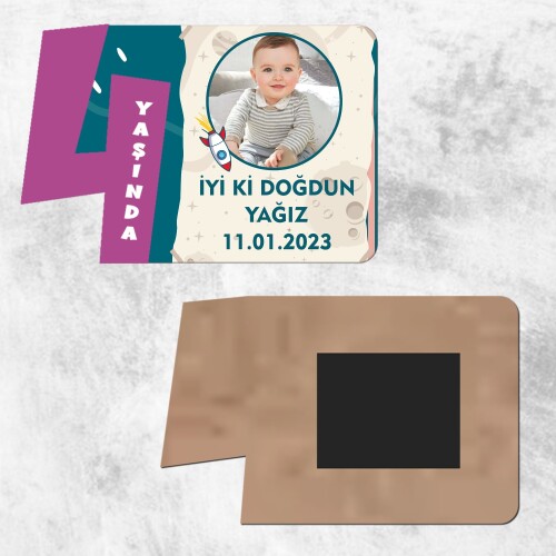 Roket Temalı 4 Yaş Mor Rakam Ahşap Magnet