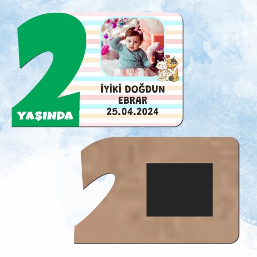 Sevimli Kediler Yeşil Rakamlı 2 Yaş Hediye Ahşap Magnet