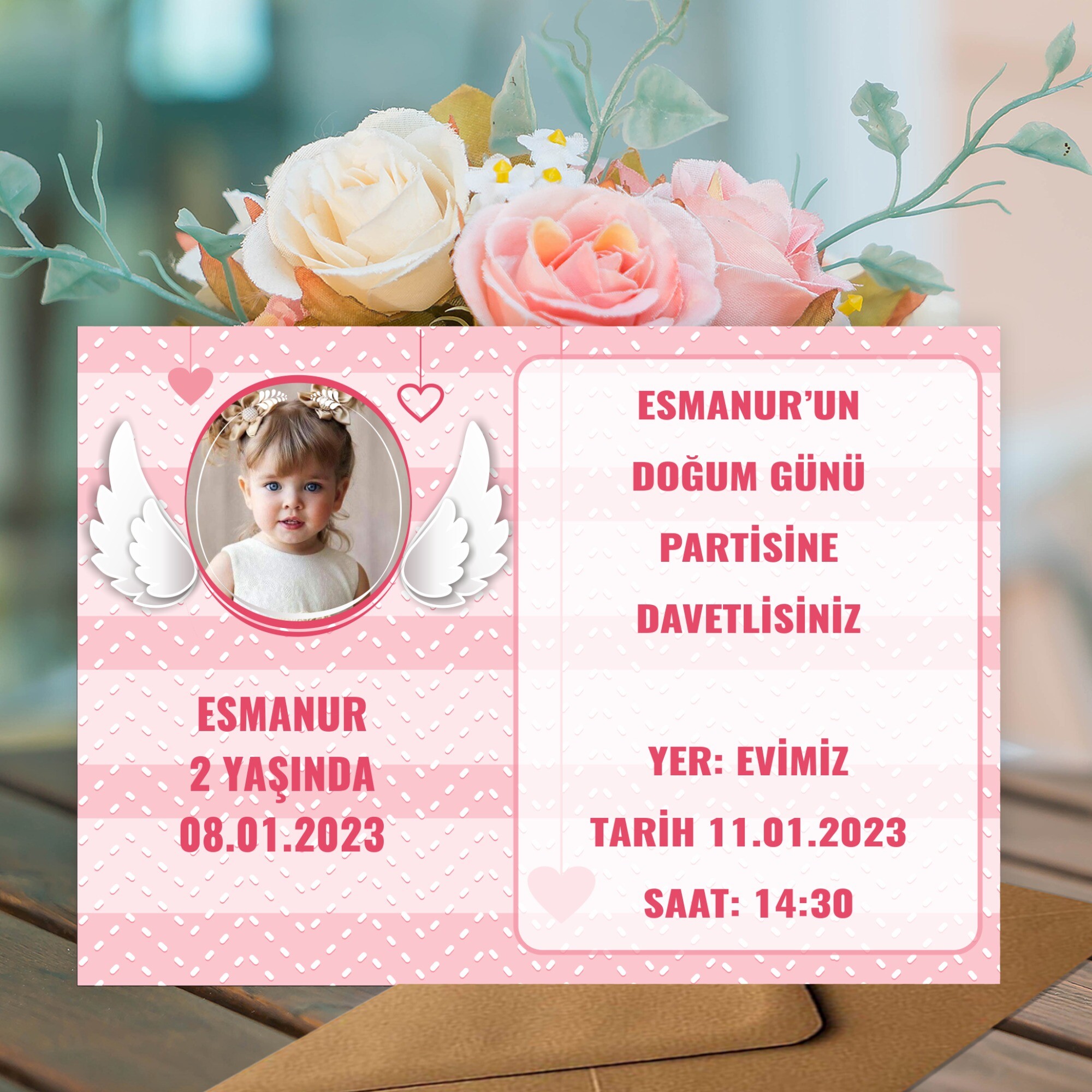 Melek Kanadı Temalı Doğum Günü İçin Zarflı Davetiye