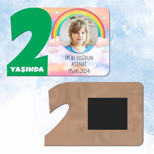 Gökkuşağı Temalı Yeşil Rakamlı 2 Yaş Hediye Ahşap Magnet
