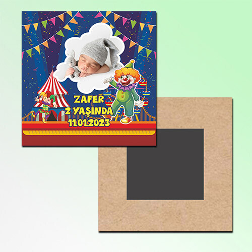 Palyaço Temalı Kare Ahşap Magnet