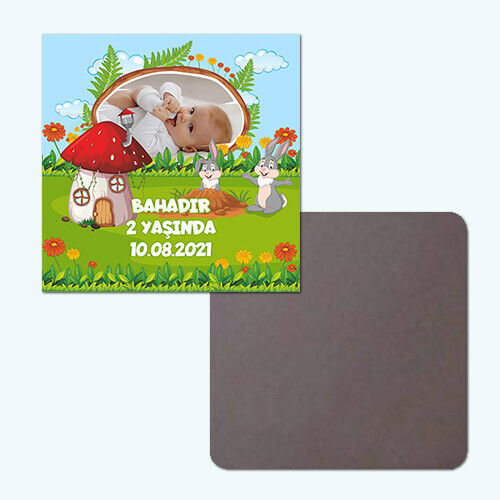 Sevimli Tavşan Kare Resimli Magnet