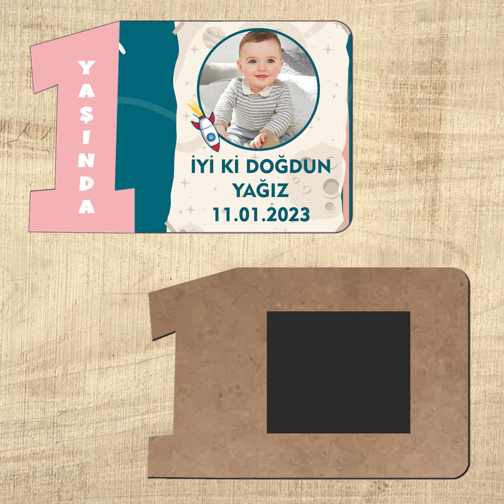 Roket Temalı 1 Yaşında Ahşap Pembeli Magnet