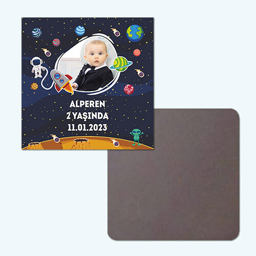 Uzay Temalı Kare Resimli Magnet